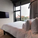 Hotel L'esquisse & - Mgallery Collection 5*