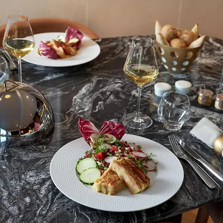 L'esquisse & - Mgallery מלון 5*