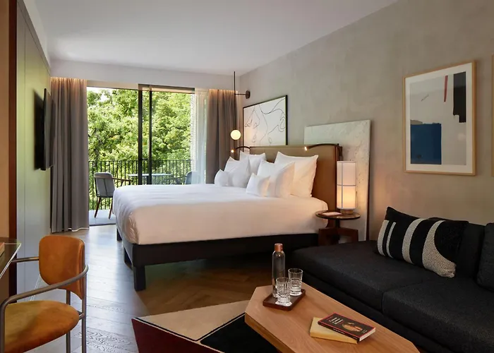 Hotel L'esquisse & - Mgallery Collection 5*